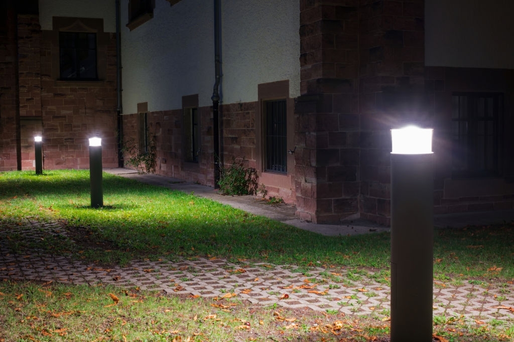 Choosing The Right Outdoor Lights To Make Your Backyard Shine