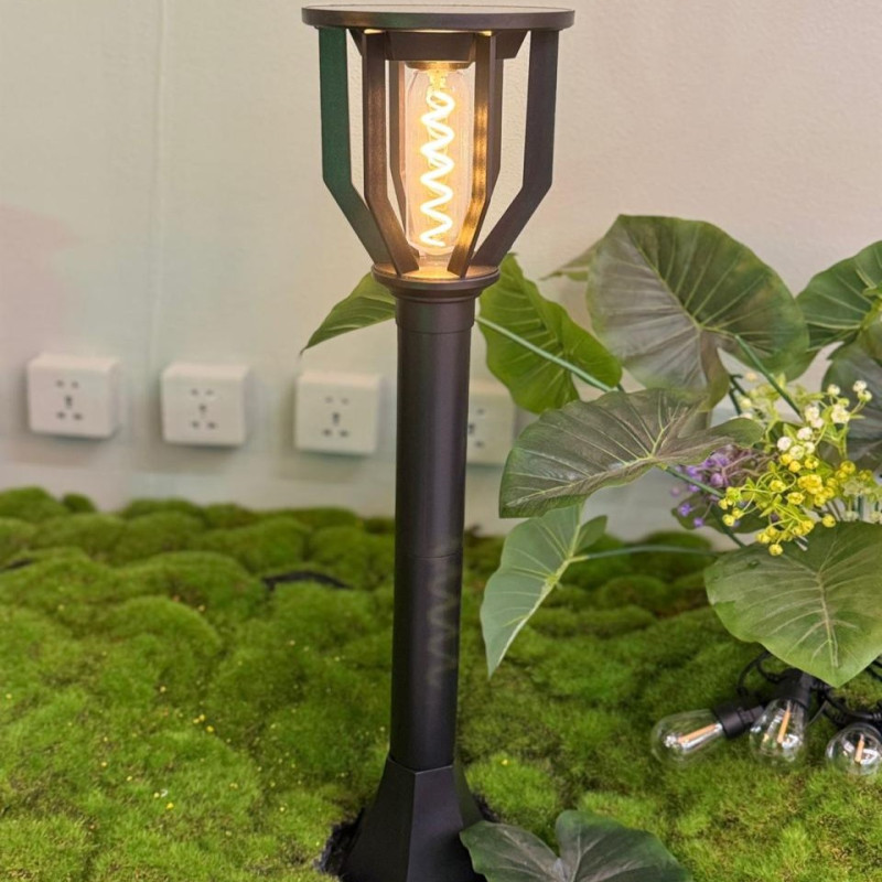 Solar Glow Garden Light