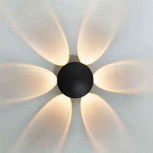 Coral Wall Lamp