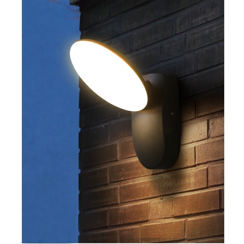 Faye Wall Lamp