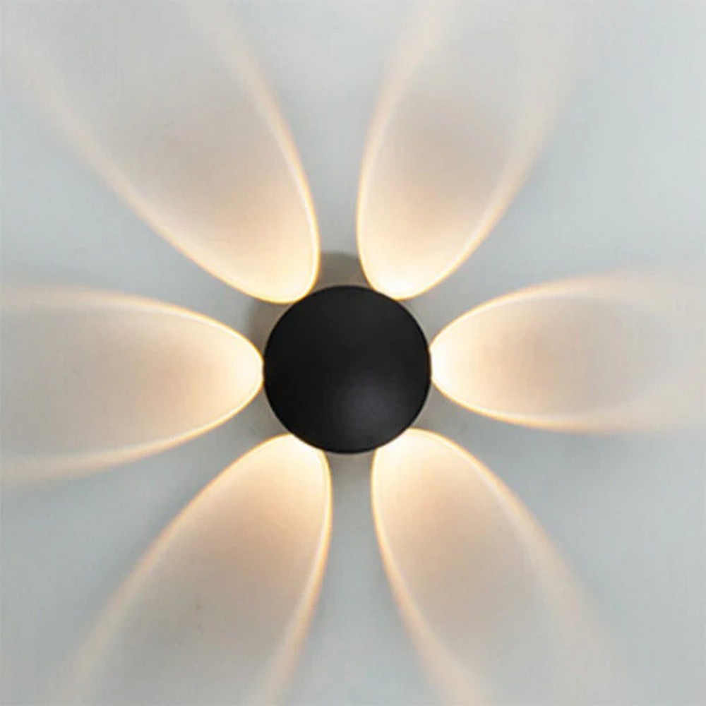 Coral Wall Lamp