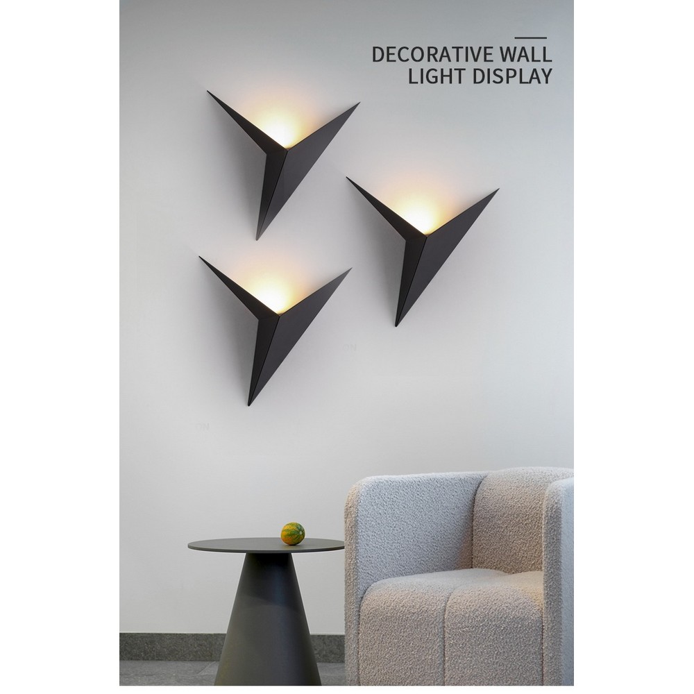Otta Wall Light
