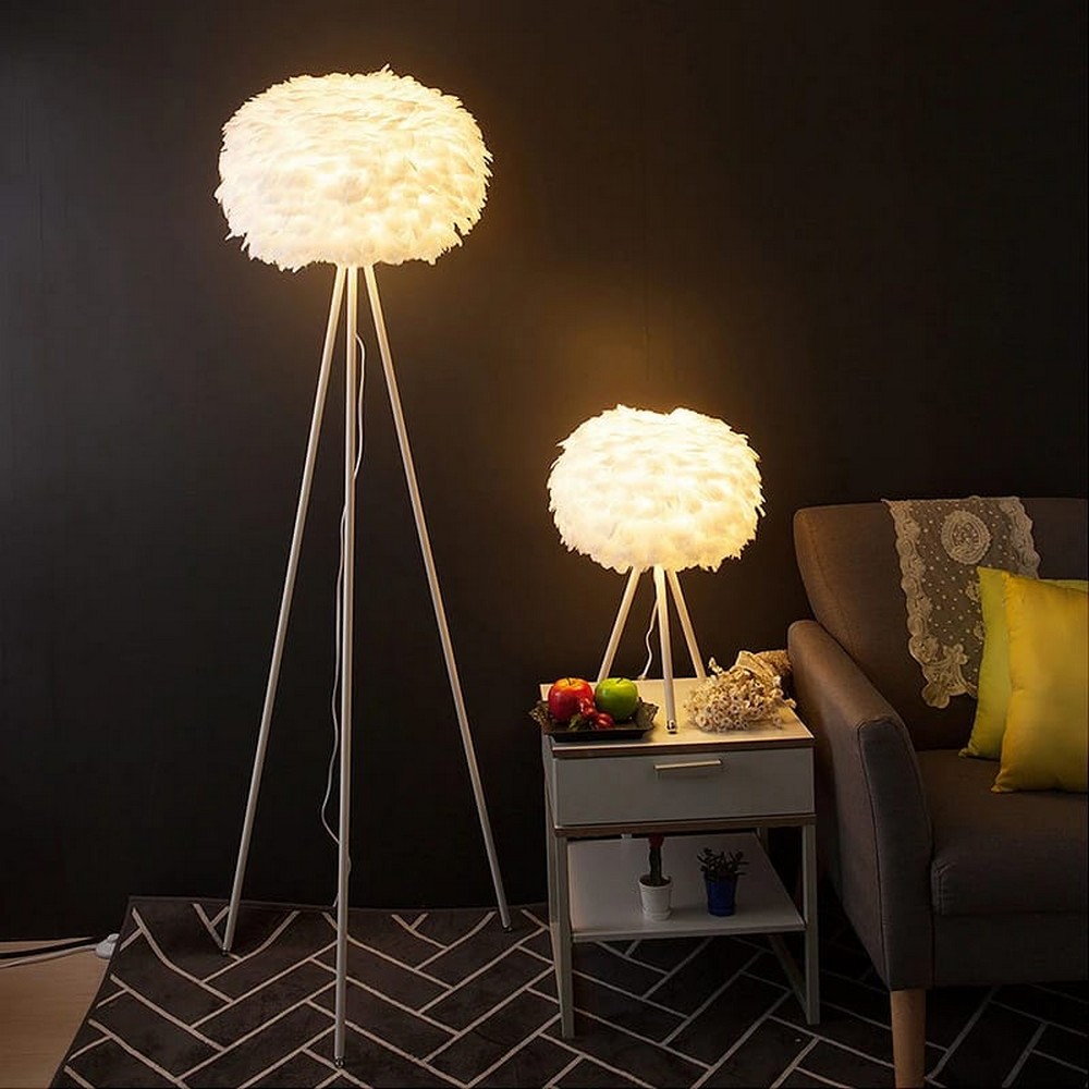 Tripod Feather Floor Lamp