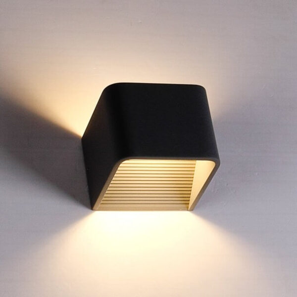 led 6w black wall light quadra 10 cm 9